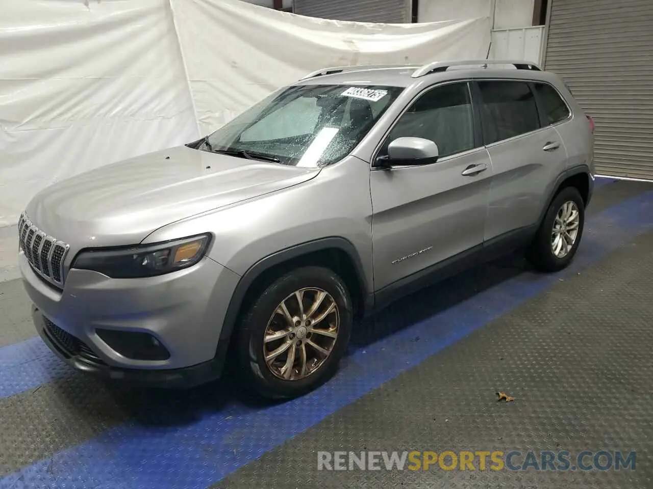 1 Photograph of a damaged car 1C4PJLCB2KD206863 JEEP GRAND CHER 2019