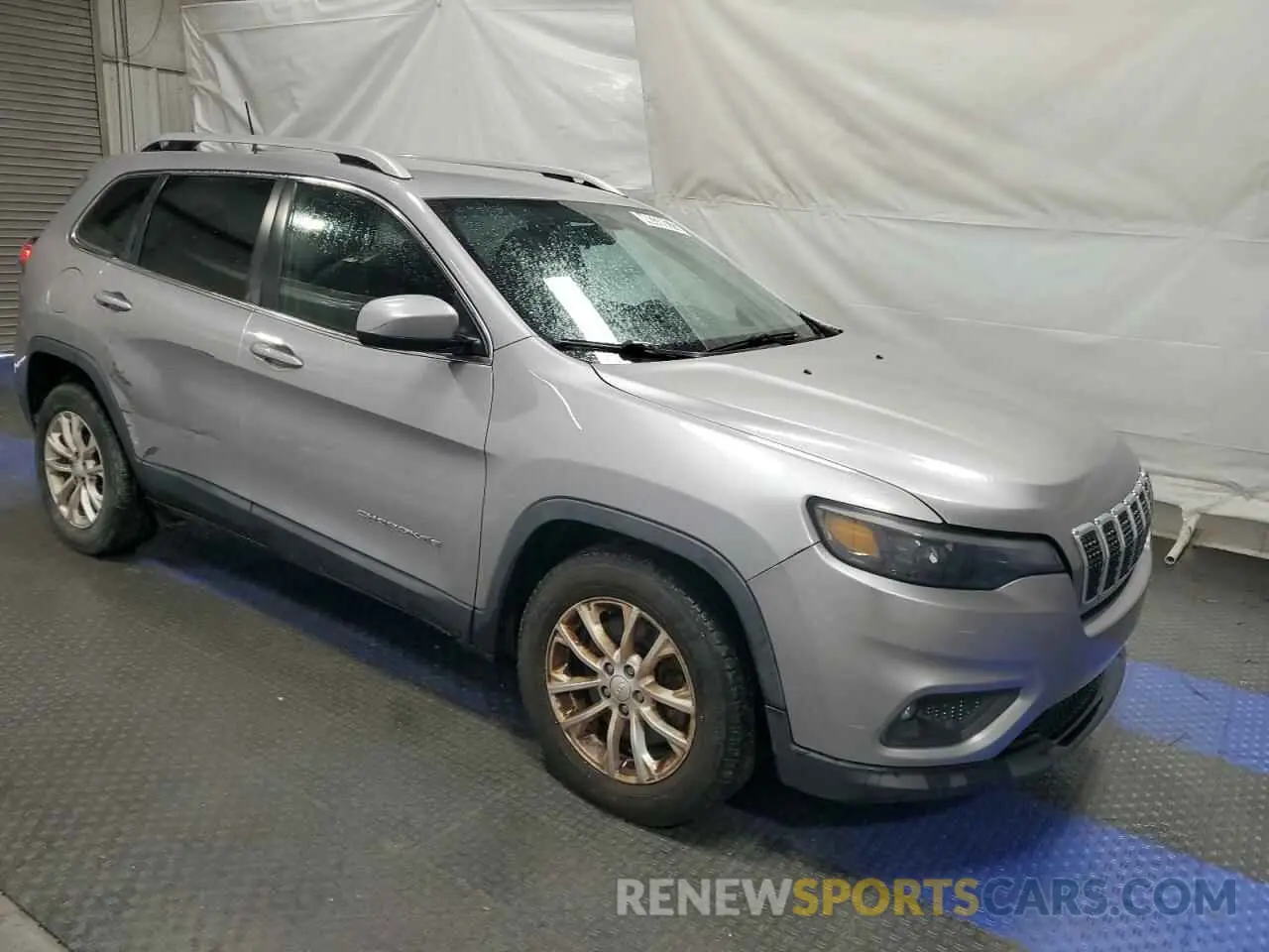 4 Photograph of a damaged car 1C4PJLCB2KD206863 JEEP GRAND CHER 2019