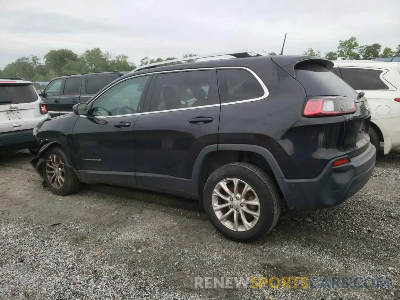 2 Photograph of a damaged car 1C4PJLCB2KD265461 JEEP GRAND CHER 2019