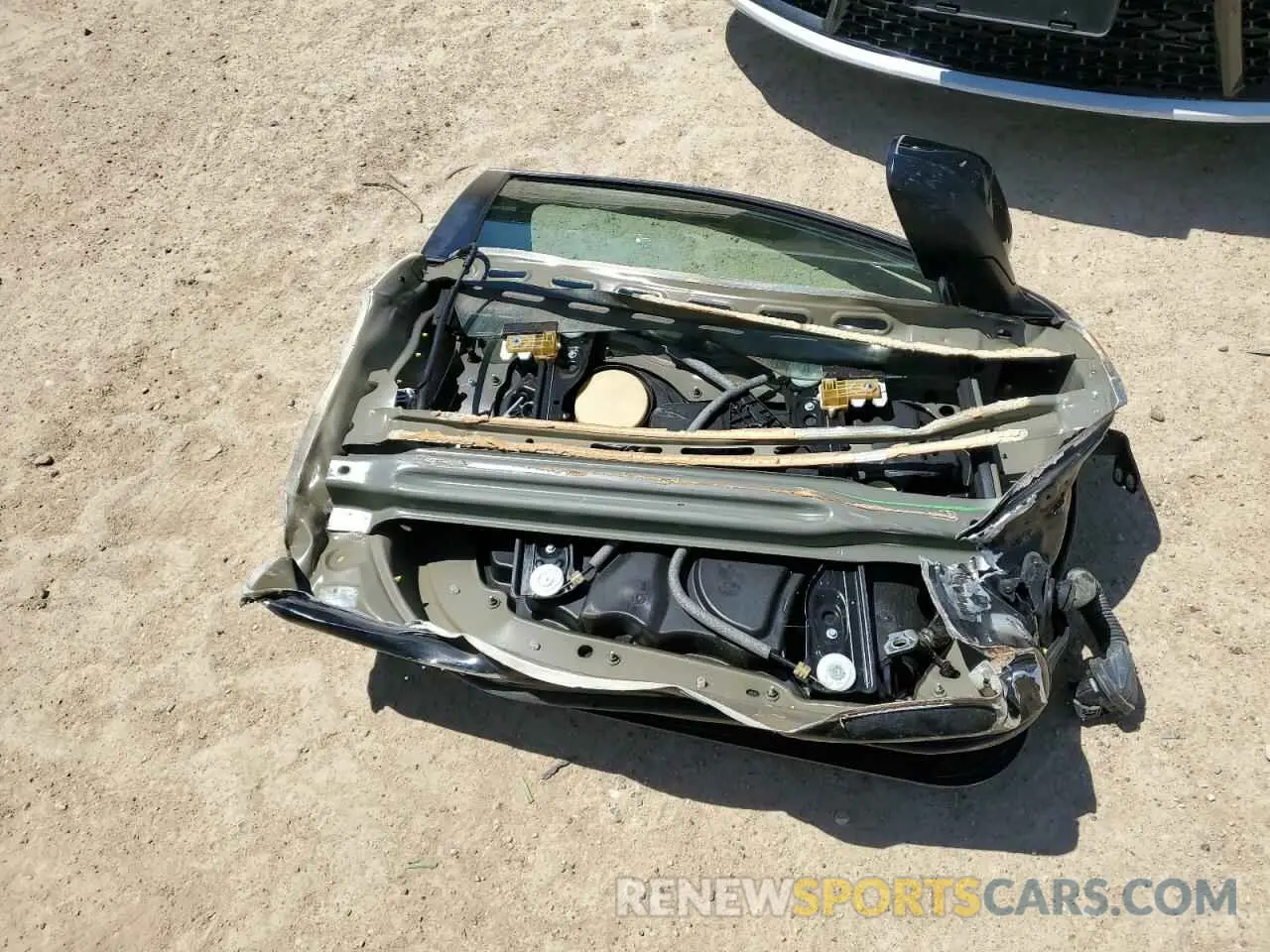 12 Photograph of a damaged car 1C4PJLCB3KD175767 JEEP GRAND CHER 2019