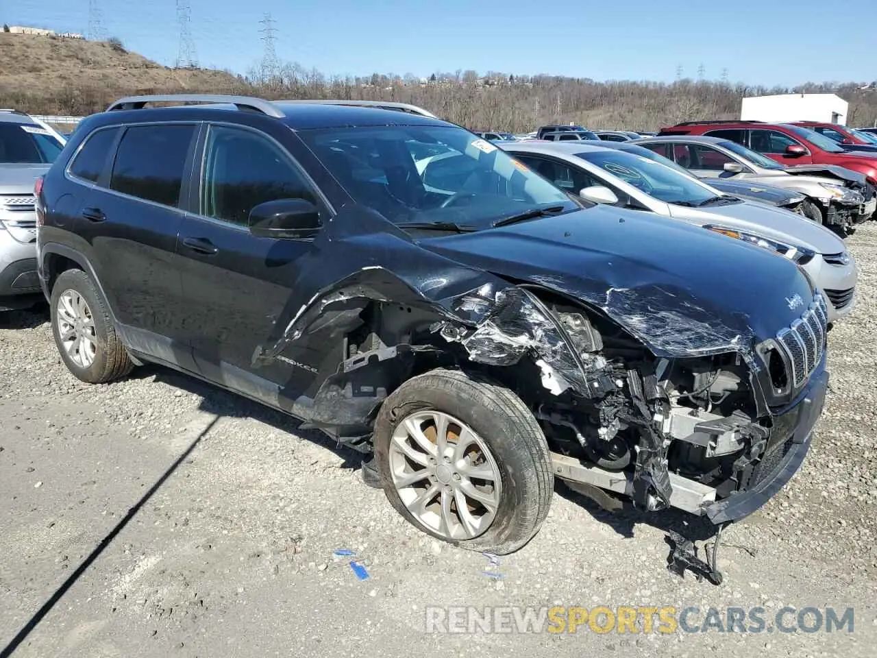 4 Photograph of a damaged car 1C4PJLCB3KD248278 JEEP GRAND CHER 2019
