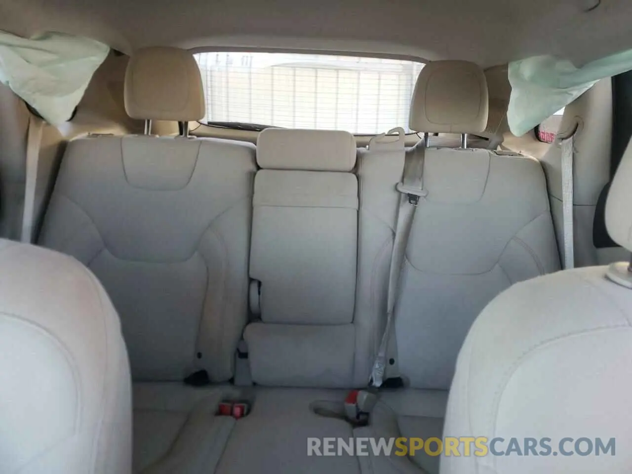 10 Photograph of a damaged car 1C4PJLCB3KD265923 JEEP GRAND CHER 2019