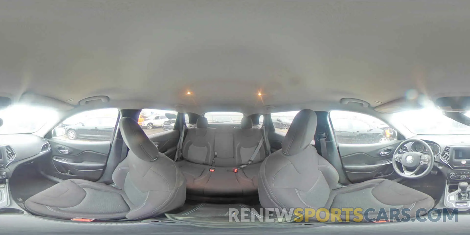 15 Photograph of a damaged car 1C4PJLCB3KD269759 JEEP GRAND CHER 2019