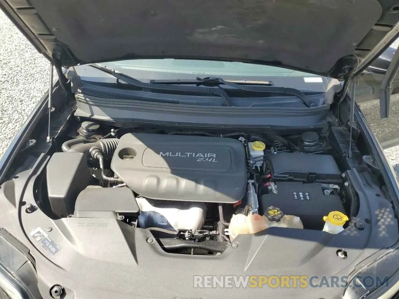 12 Photograph of a damaged car 1C4PJLCB4KD187328 JEEP GRAND CHER 2019