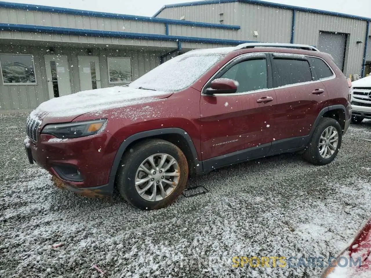 1 Photograph of a damaged car 1C4PJLCB5KD159747 JEEP GRAND CHER 2019