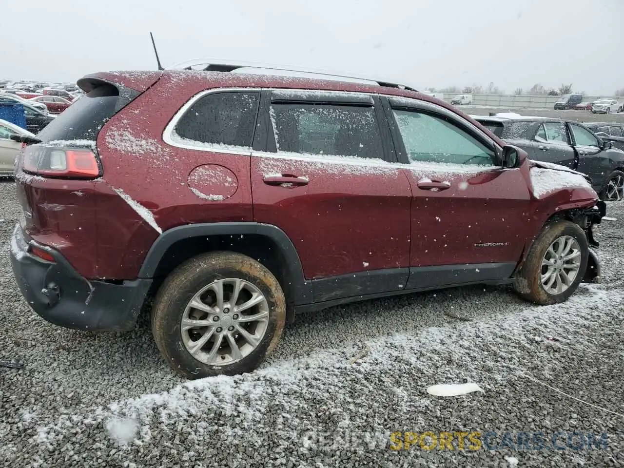 3 Photograph of a damaged car 1C4PJLCB5KD159747 JEEP GRAND CHER 2019
