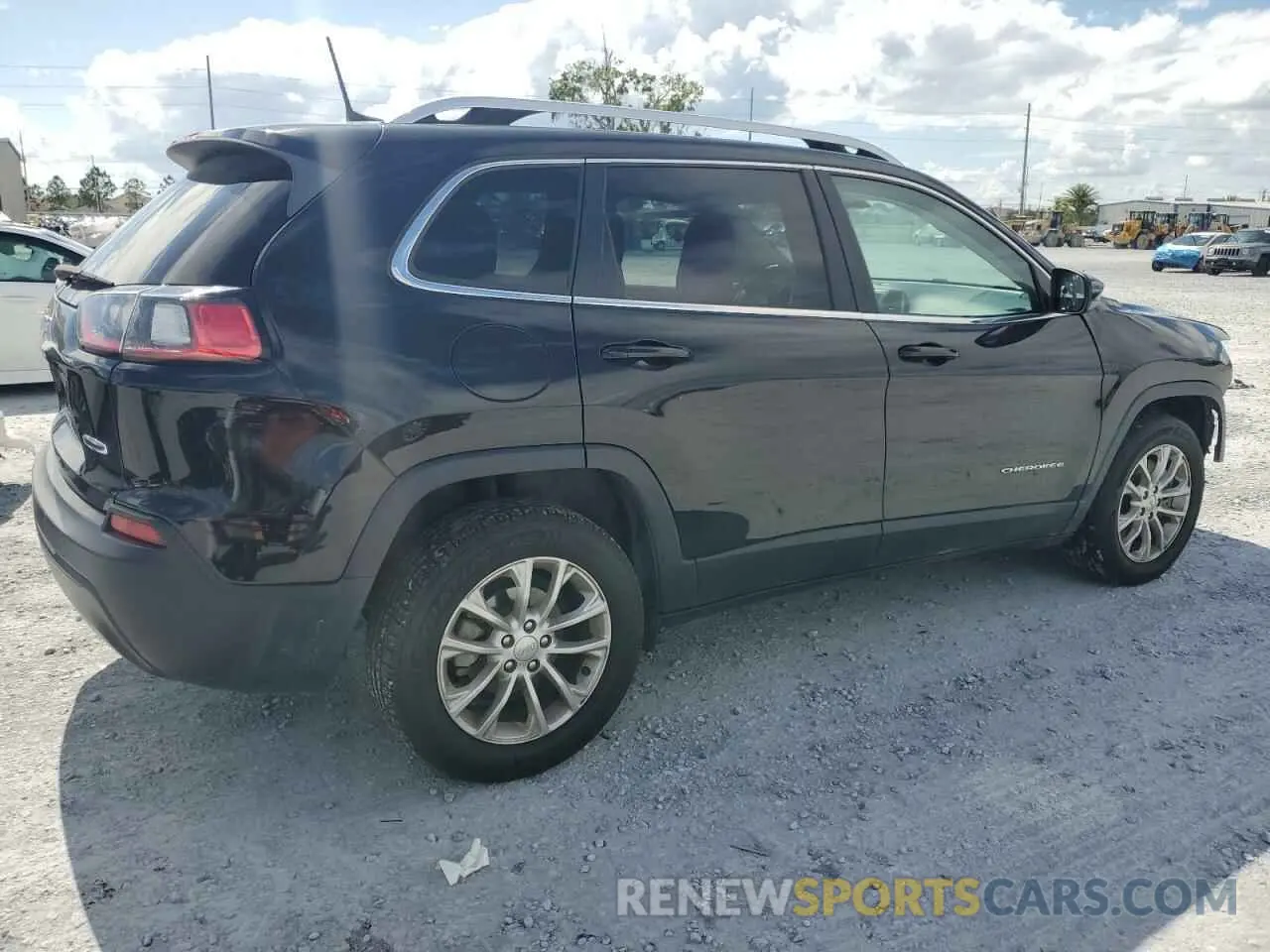 3 Photograph of a damaged car 1C4PJLCB5KD264451 JEEP GRAND CHER 2019