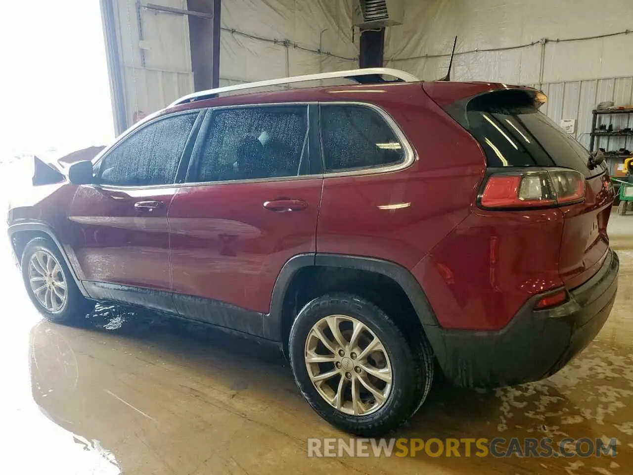 2 Photograph of a damaged car 1C4PJLCB5KD297420 JEEP GRAND CHER 2019
