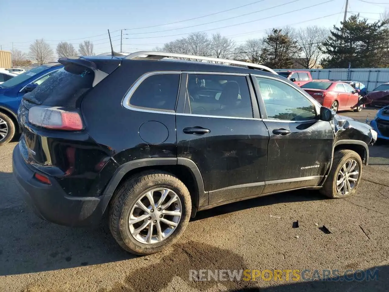 3 Photograph of a damaged car 1C4PJLCB5KD333235 JEEP GRAND CHER 2019