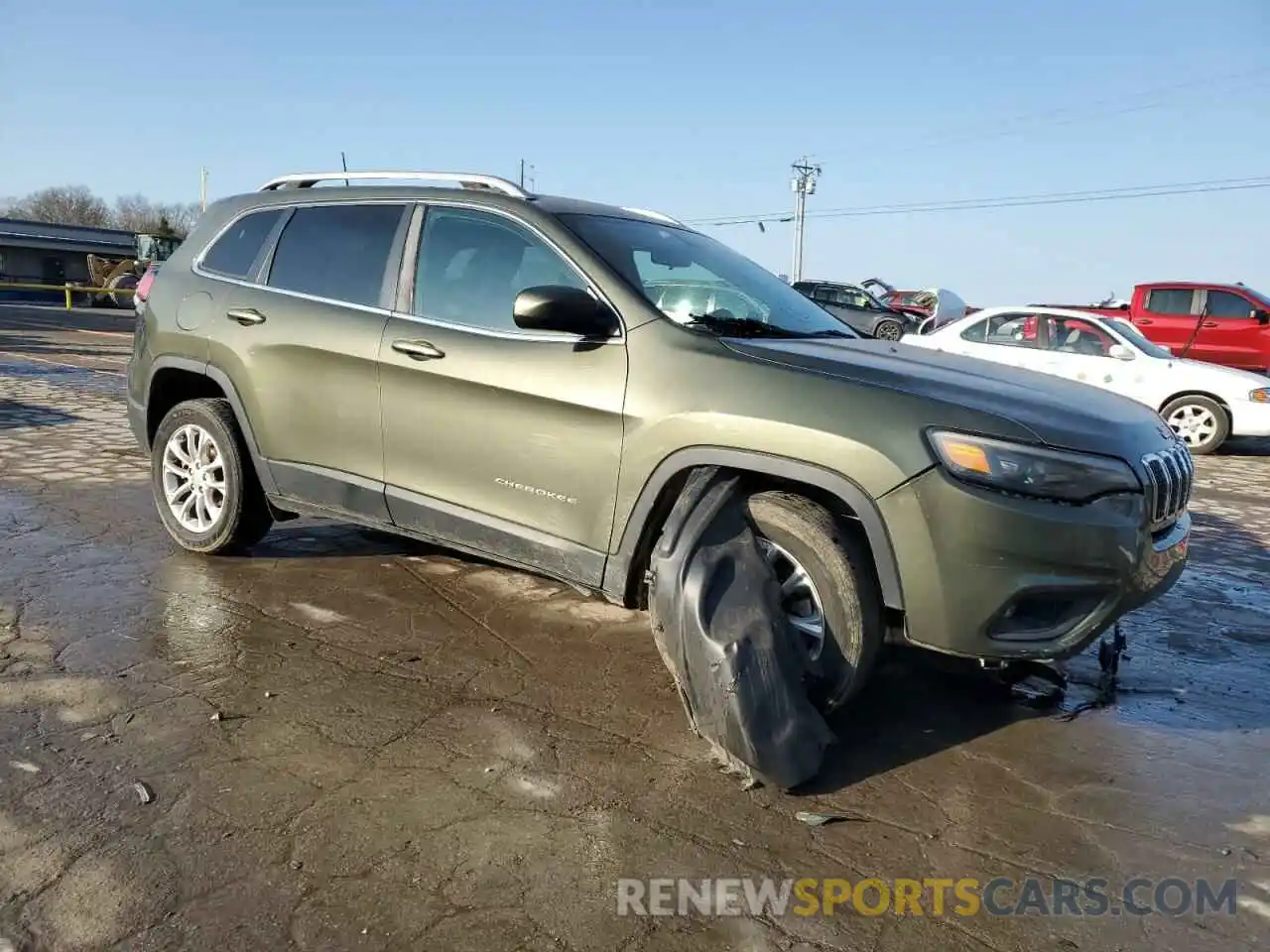 4 Photograph of a damaged car 1C4PJLCB6KD123467 JEEP GRAND CHER 2019