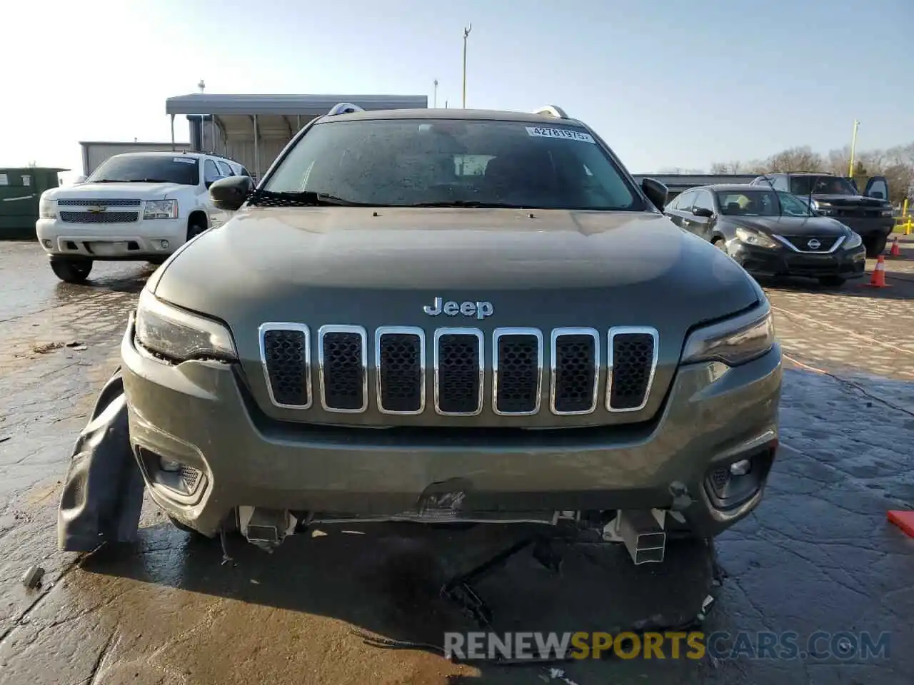 5 Photograph of a damaged car 1C4PJLCB6KD123467 JEEP GRAND CHER 2019