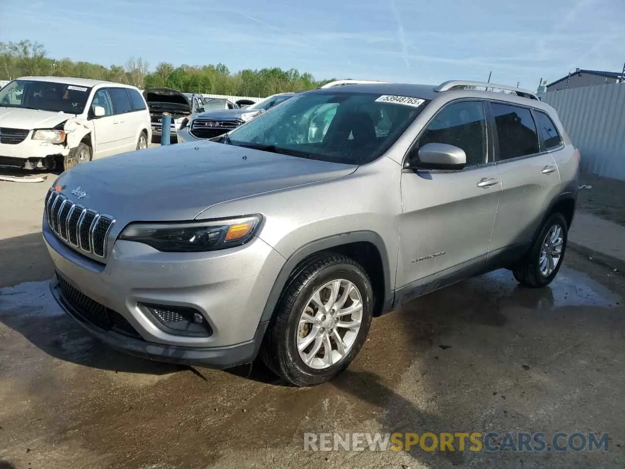 1 Photograph of a damaged car 1C4PJLCB6KD232656 JEEP GRAND CHER 2019