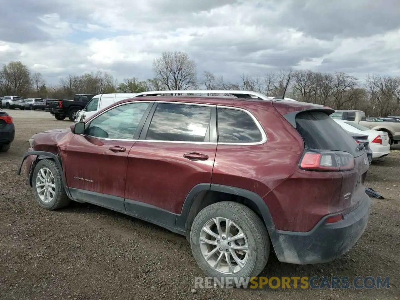 2 Photograph of a damaged car 1C4PJLCB6KD264670 JEEP GRAND CHER 2019