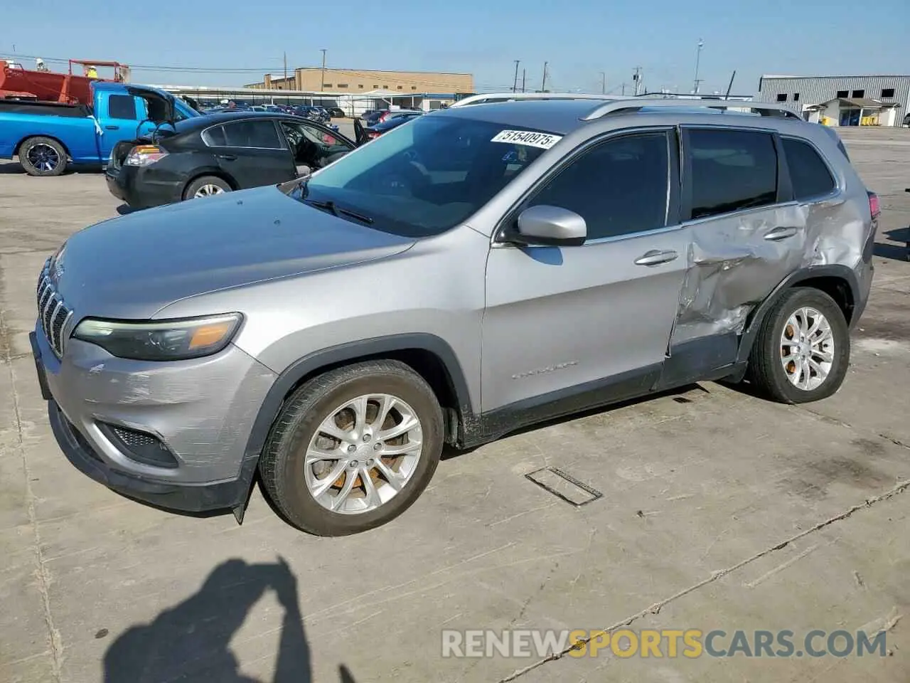 1 Photograph of a damaged car 1C4PJLCB6KD325791 JEEP GRAND CHER 2019