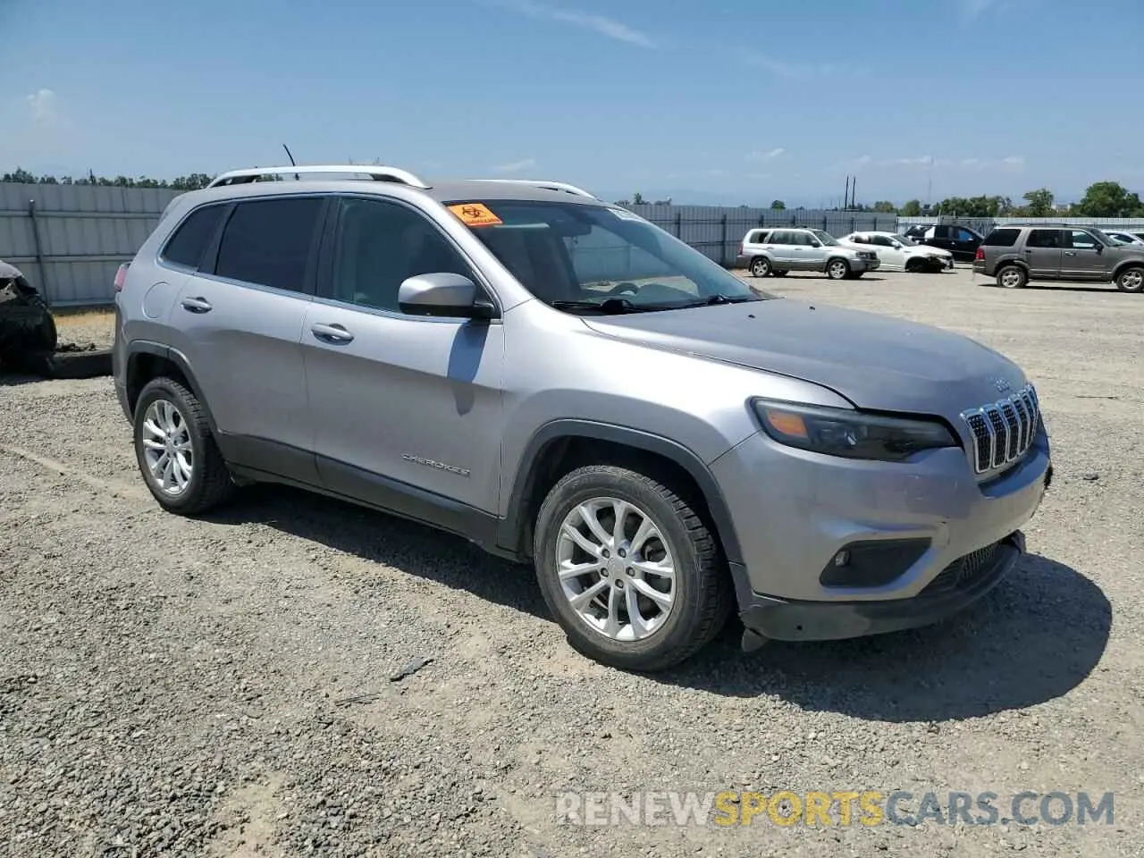 4 Photograph of a damaged car 1C4PJLCB6KD416415 JEEP GRAND CHER 2019