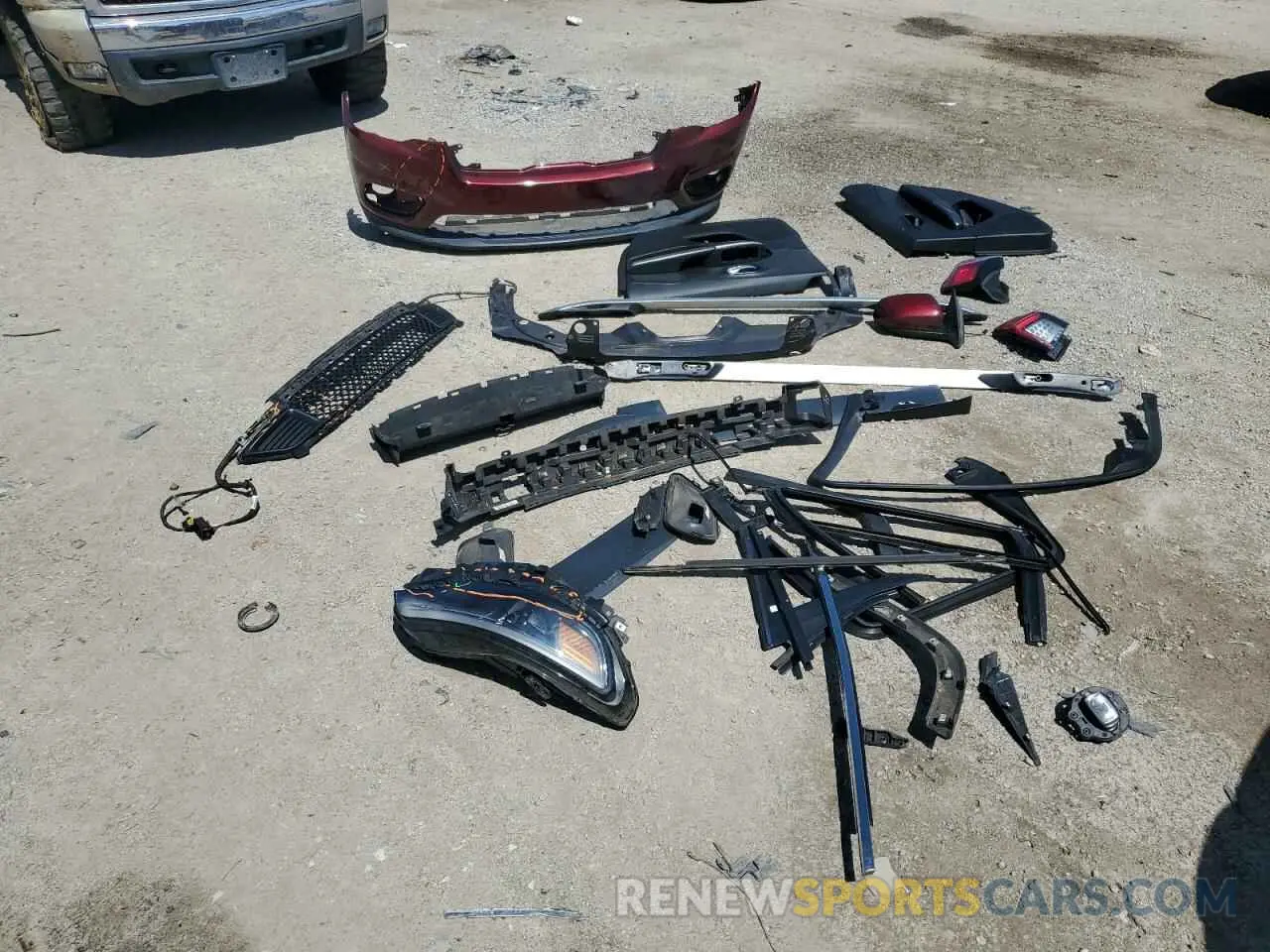 15 Photograph of a damaged car 1C4PJLCB6KD450614 JEEP GRAND CHER 2019