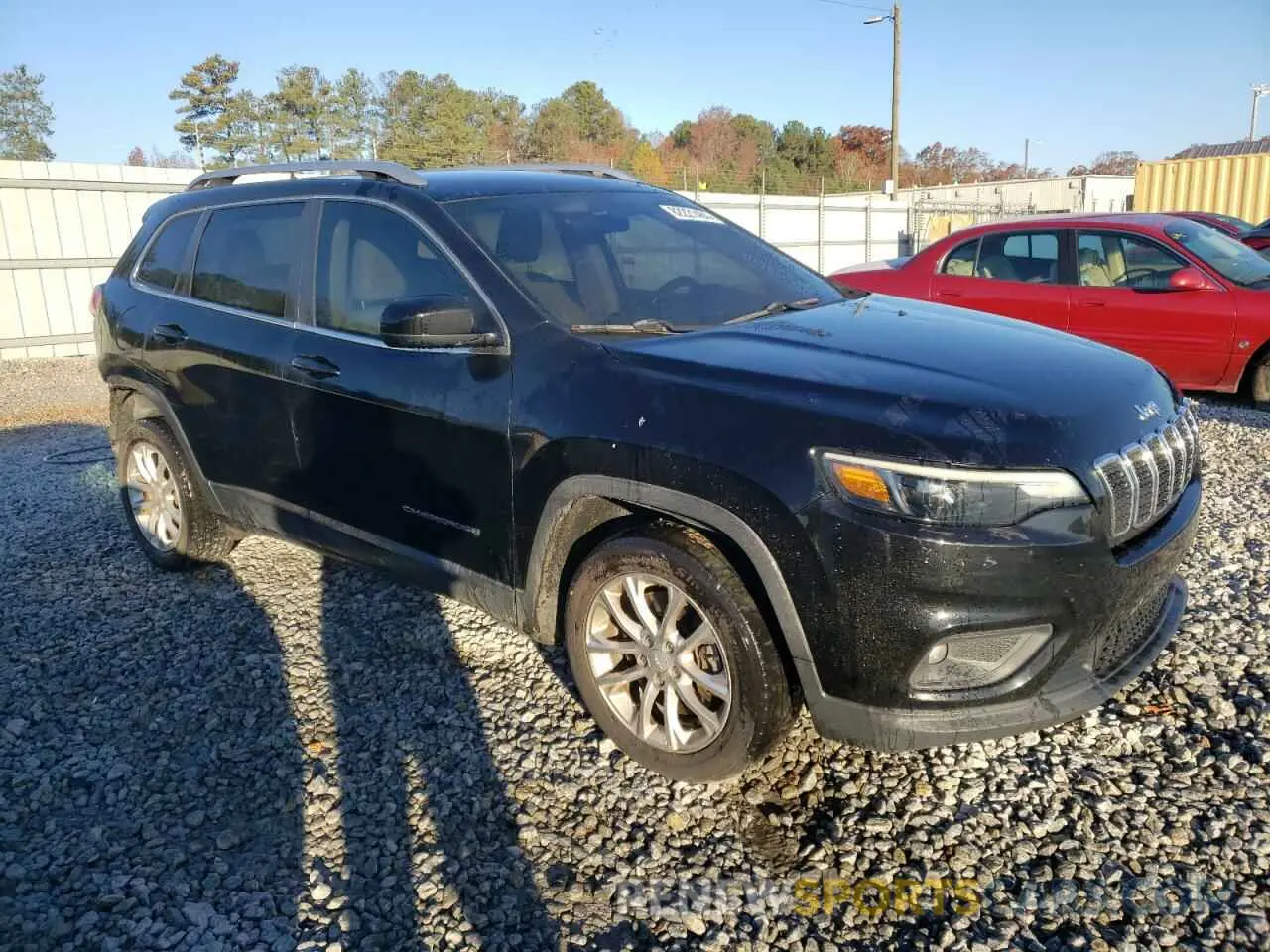 4 Photograph of a damaged car 1C4PJLCB7KD247666 JEEP GRAND CHER 2019