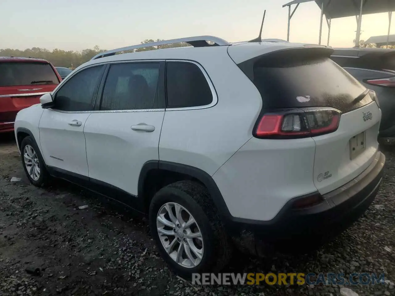 2 Photograph of a damaged car 1C4PJLCB7KD365930 JEEP GRAND CHER 2019