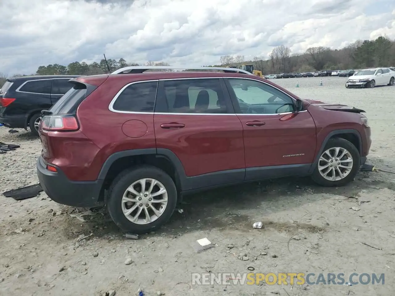 3 Photograph of a damaged car 1C4PJLCB7KD455515 JEEP GRAND CHER 2019