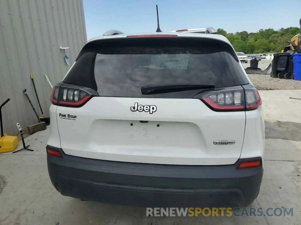 6 Photograph of a damaged car 1C4PJLCB7KD474436 JEEP GRAND CHER 2019