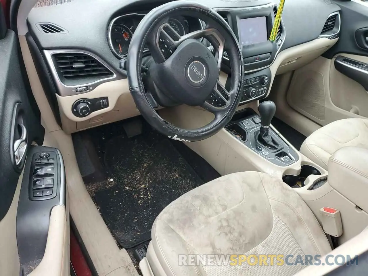 8 Photograph of a damaged car 1C4PJLCB9KD187468 JEEP GRAND CHER 2019