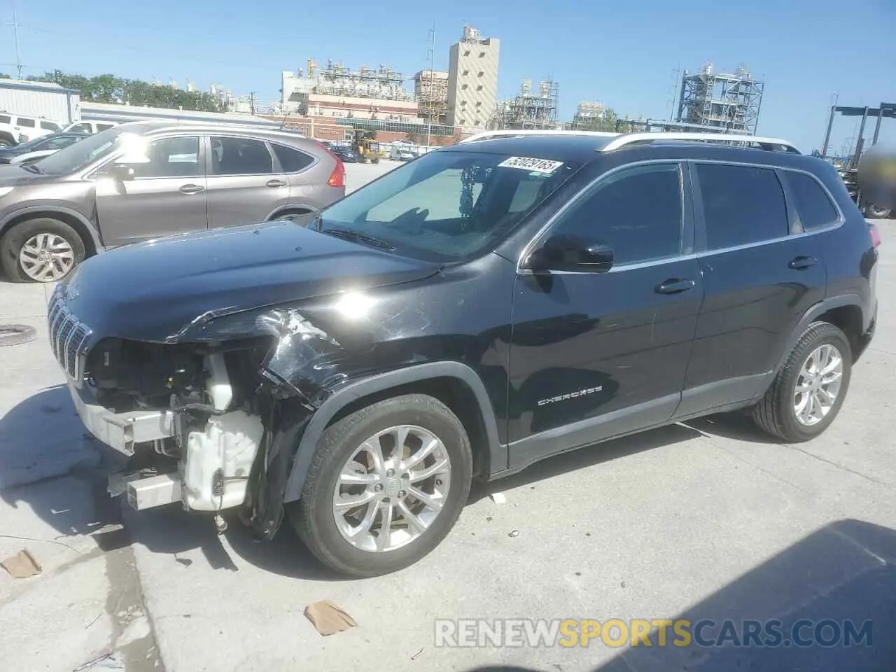 1 Photograph of a damaged car 1C4PJLCB9KD203992 JEEP GRAND CHER 2019