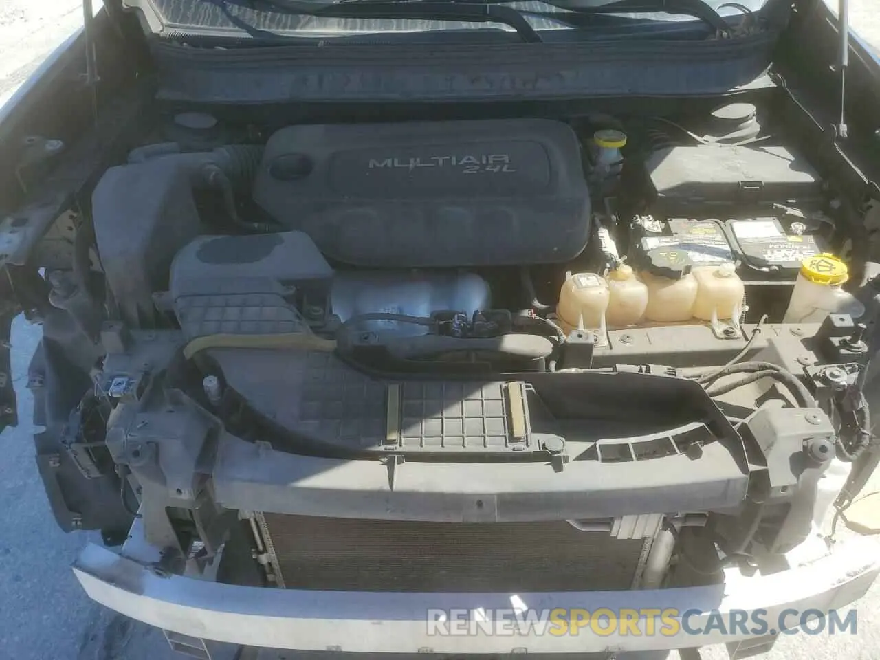 11 Photograph of a damaged car 1C4PJLCB9KD203992 JEEP GRAND CHER 2019