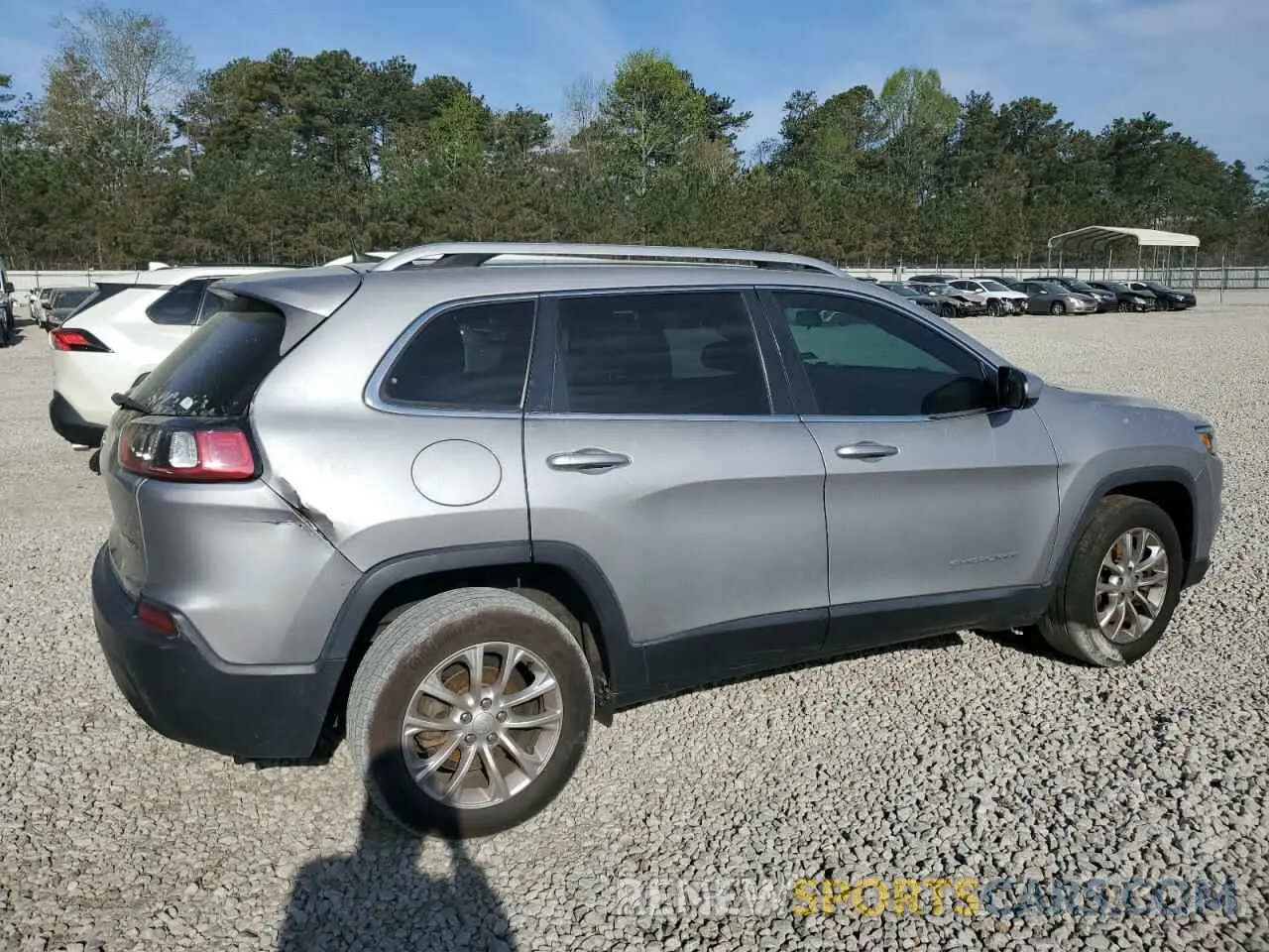 3 Photograph of a damaged car 1C4PJLCB9KD326613 JEEP GRAND CHER 2019