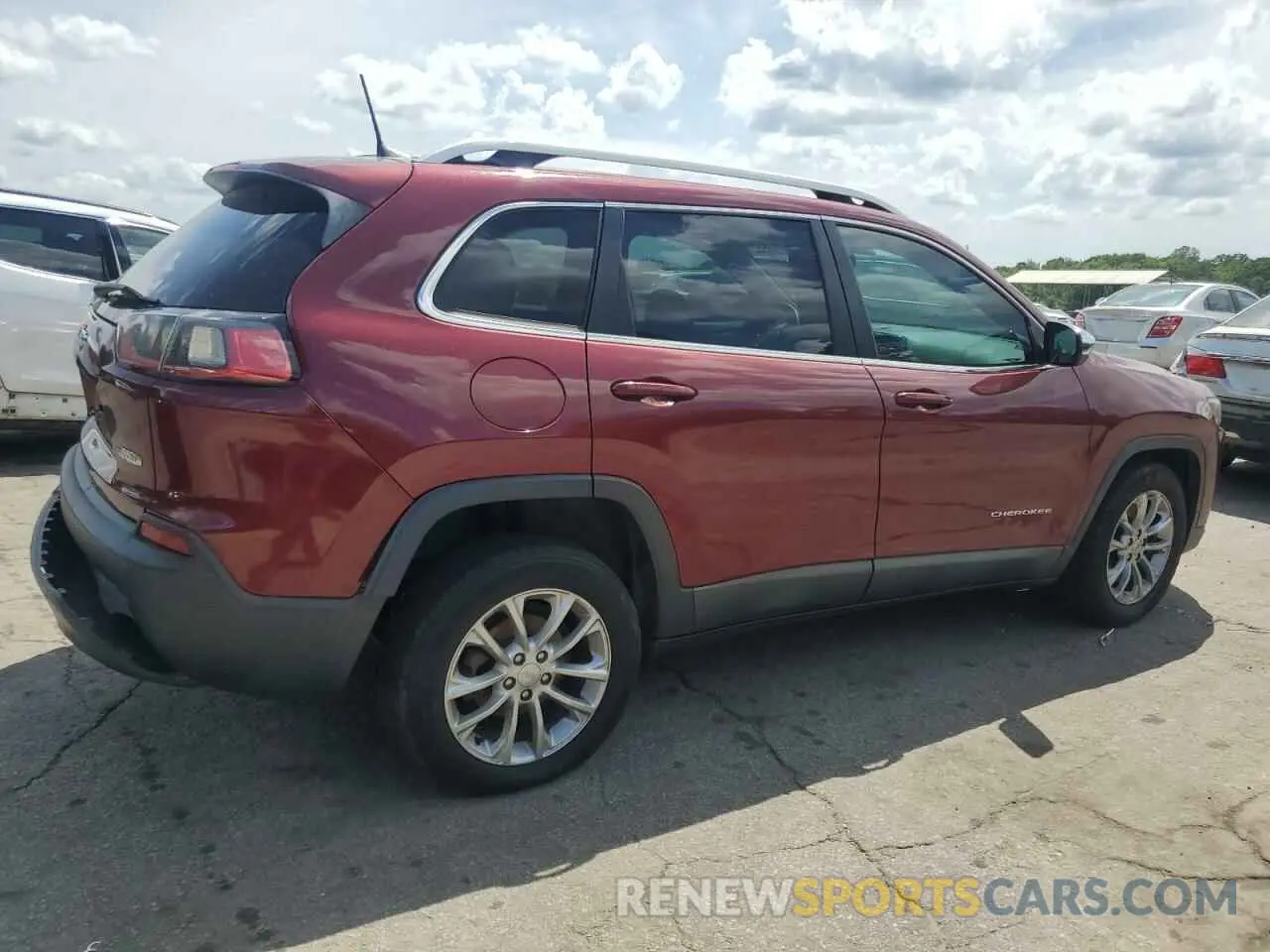 3 Photograph of a damaged car 1C4PJLCBXKD242672 JEEP GRAND CHER 2019