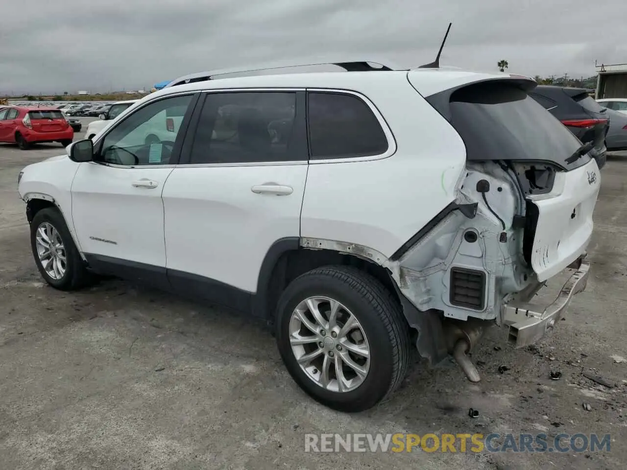 2 Photograph of a damaged car 1C4PJLCBXKD348507 JEEP GRAND CHER 2019