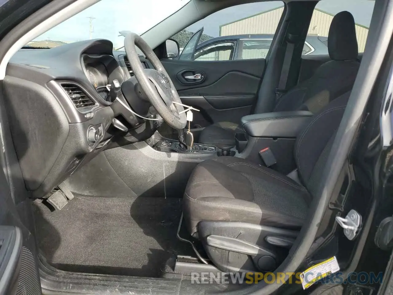 7 Photograph of a damaged car 1C4PJLCBXKD469893 JEEP GRAND CHER 2019