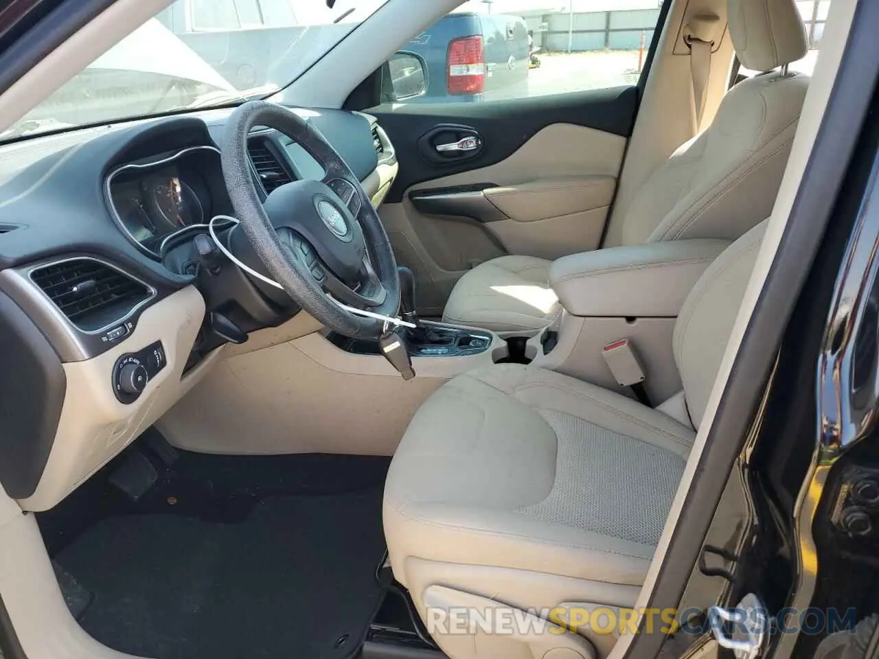 7 Photograph of a damaged car 1C4PJLCX0KD366879 JEEP GRAND CHER 2019