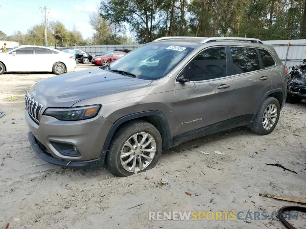 1 Photograph of a damaged car 1C4PJLCX2KD160835 JEEP GRAND CHER 2019