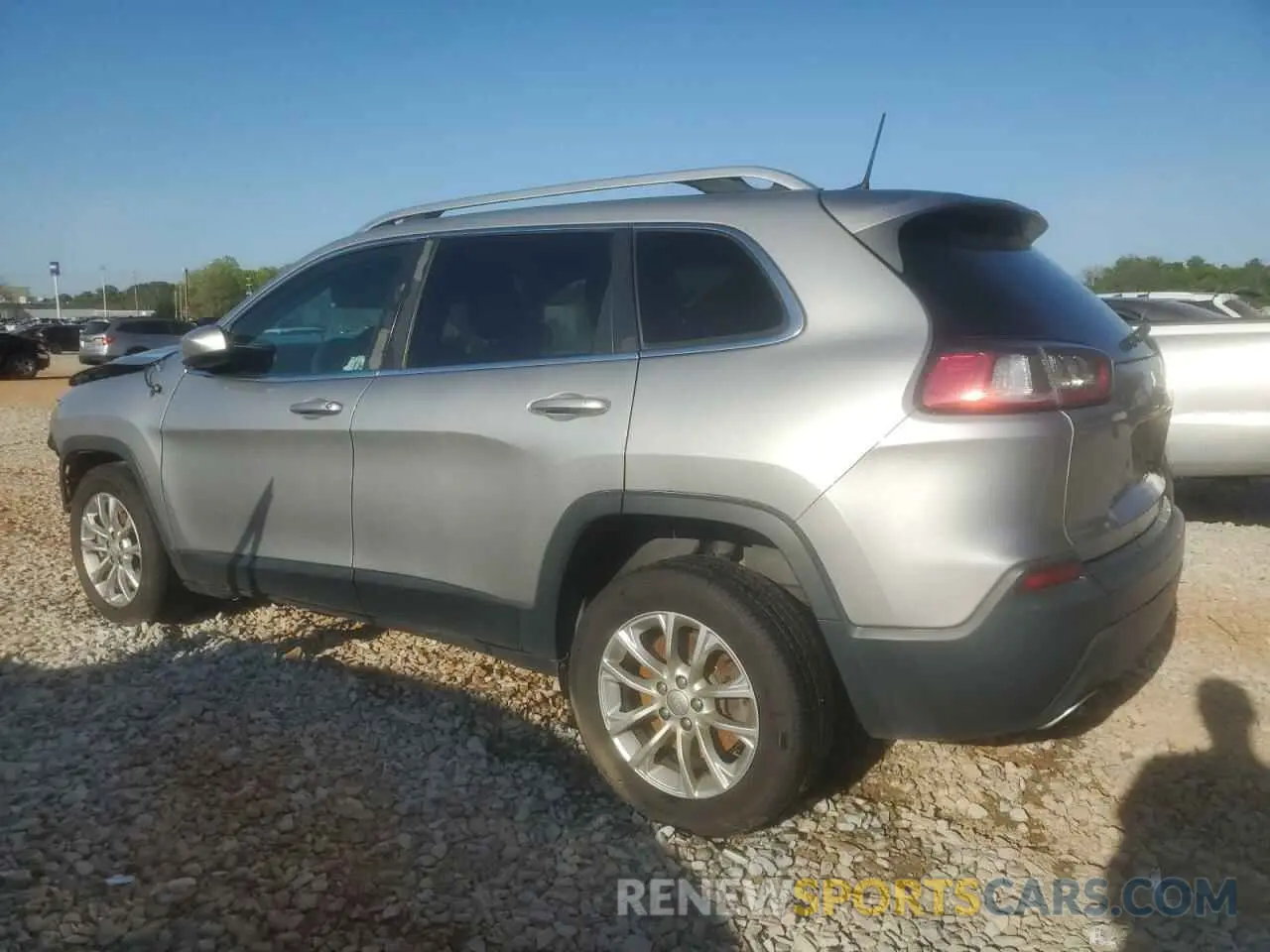 2 Photograph of a damaged car 1C4PJLCX4KD110812 JEEP GRAND CHER 2019