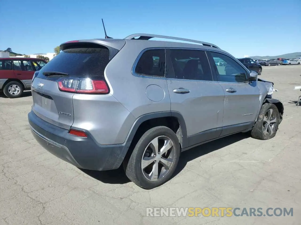 3 Photograph of a damaged car 1C4PJLDB0KD223076 JEEP GRAND CHER 2019