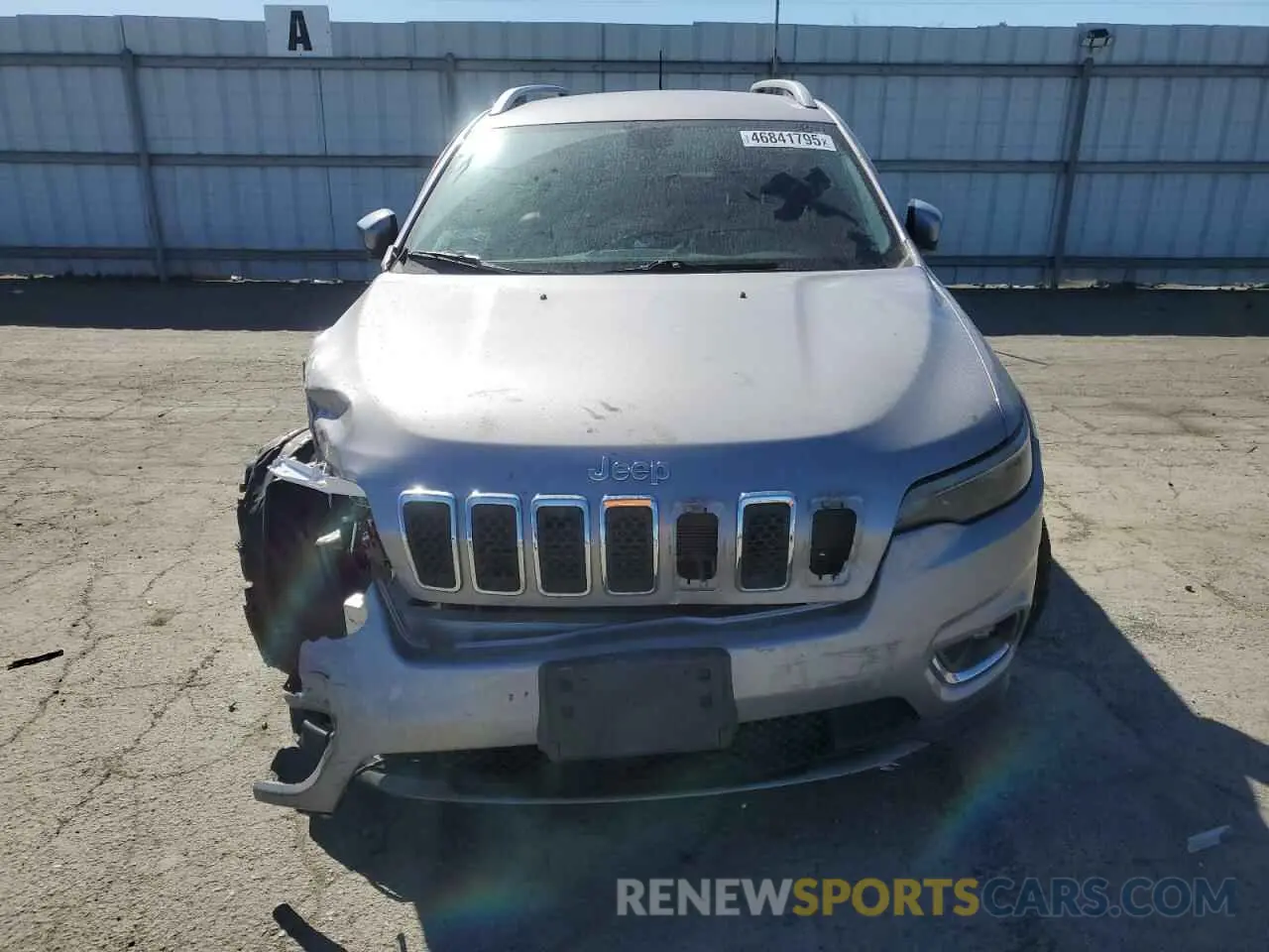 5 Photograph of a damaged car 1C4PJLDB0KD223076 JEEP GRAND CHER 2019