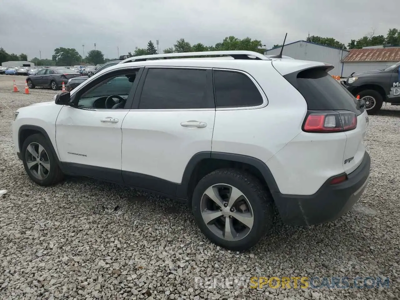2 Photograph of a damaged car 1C4PJLDB0KD438585 JEEP GRAND CHER 2019