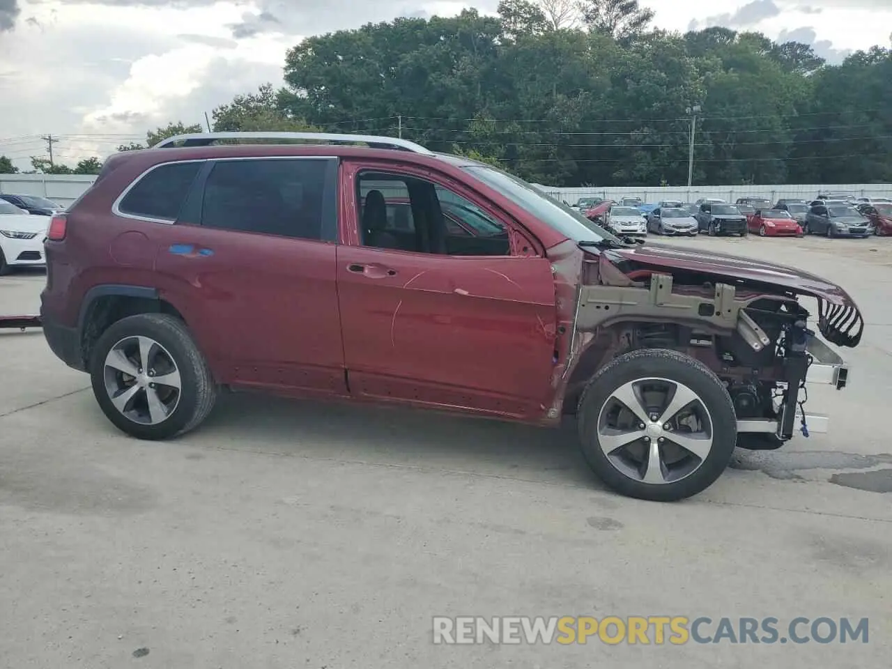 4 Photograph of a damaged car 1C4PJLDB1KD488377 JEEP GRAND CHER 2019
