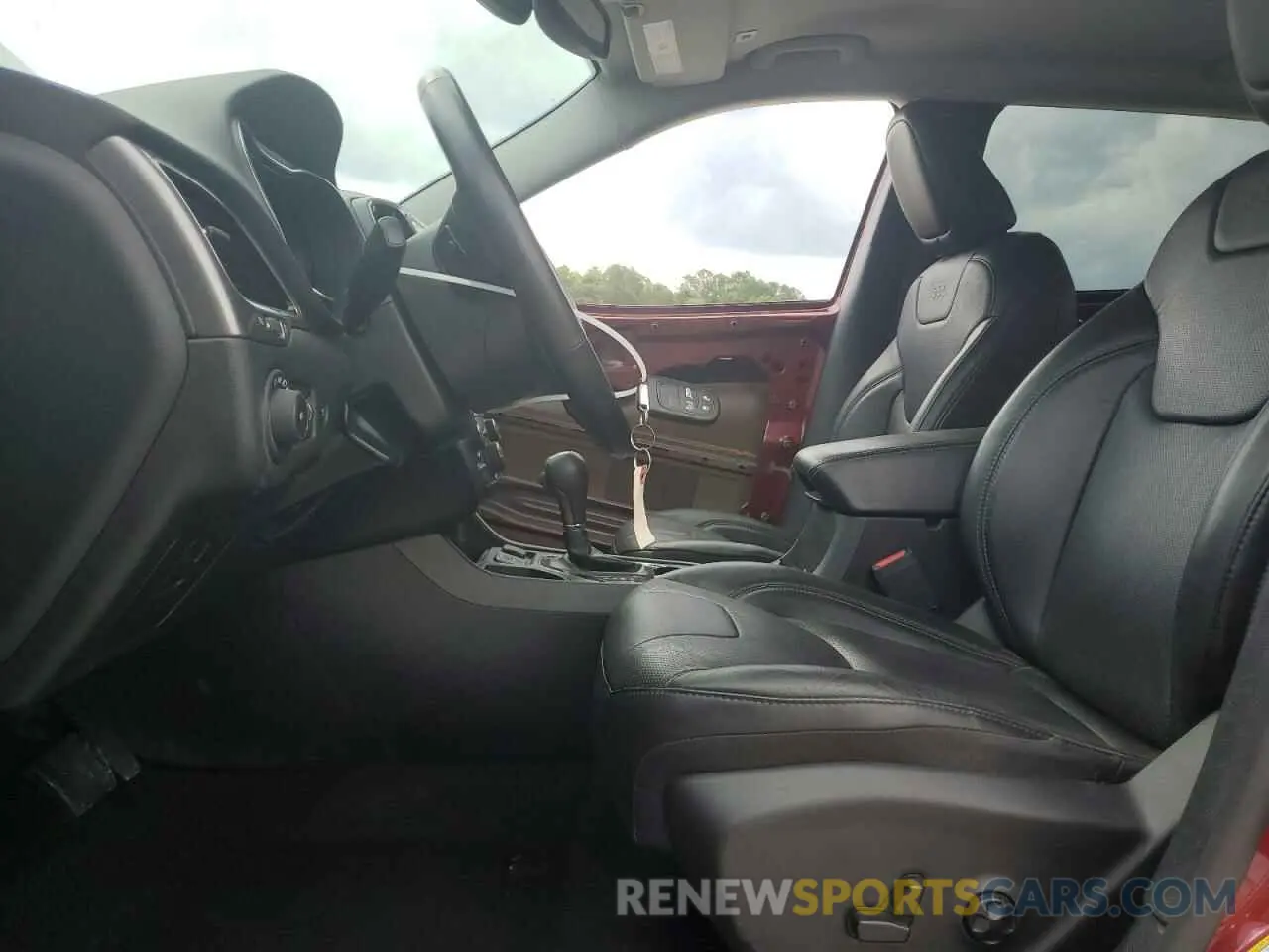 7 Photograph of a damaged car 1C4PJLDB1KD488377 JEEP GRAND CHER 2019