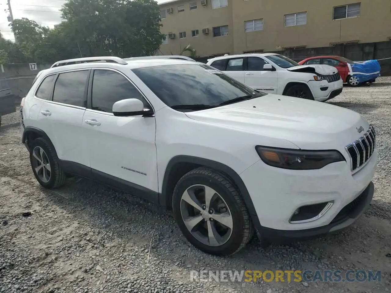 4 Photograph of a damaged car 1C4PJLDB2KD243426 JEEP GRAND CHER 2019