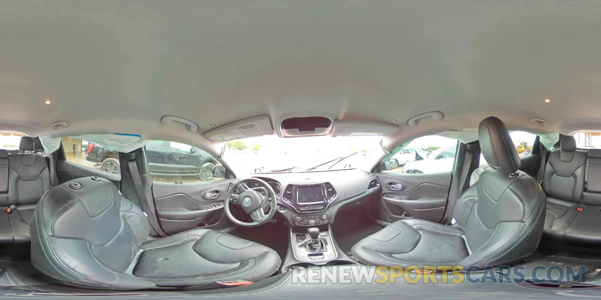 15 Photograph of a damaged car 1C4PJLDB3KD381282 JEEP GRAND CHER 2019