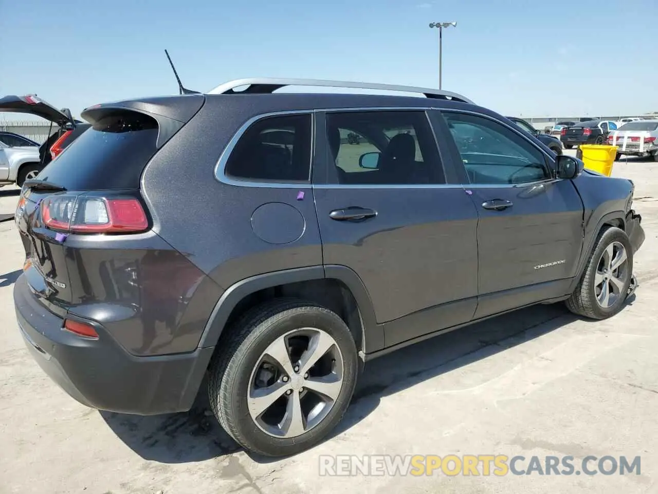 3 Photograph of a damaged car 1C4PJLDB3KD419433 JEEP GRAND CHER 2019