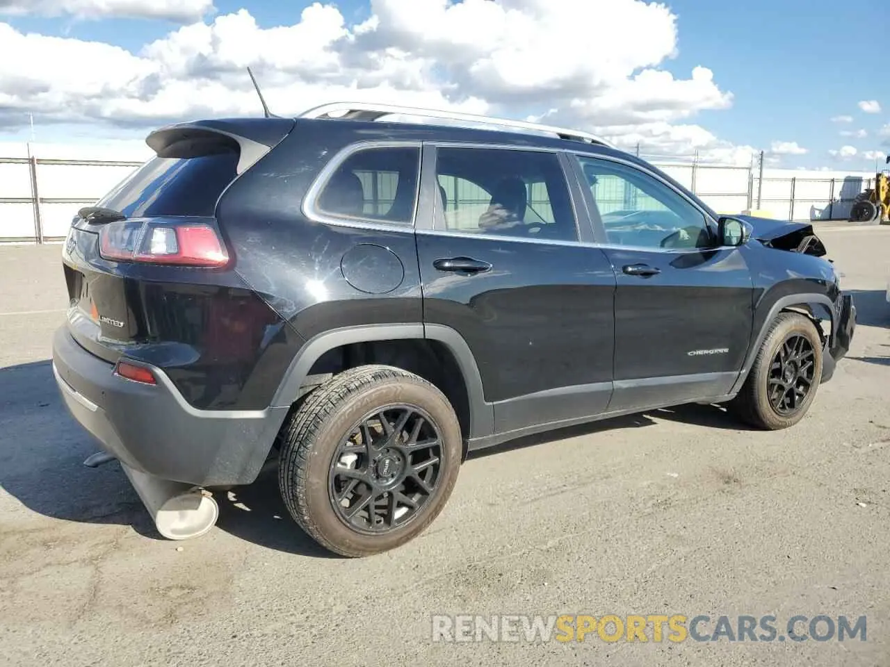 3 Photograph of a damaged car 1C4PJLDB3KD419514 JEEP GRAND CHER 2019