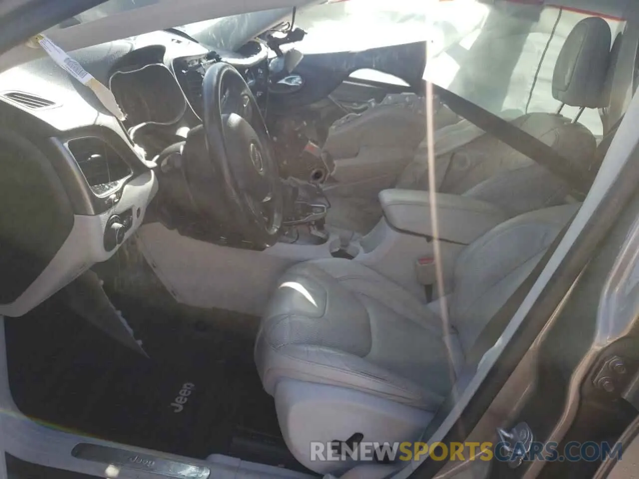 7 Photograph of a damaged car 1C4PJLDB4KD190616 JEEP GRAND CHER 2019