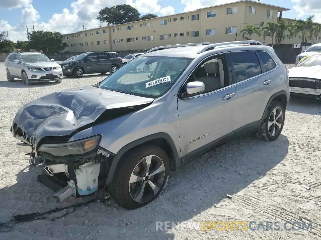 1 Photograph of a damaged car 1C4PJLDB5KD164686 JEEP GRAND CHER 2019