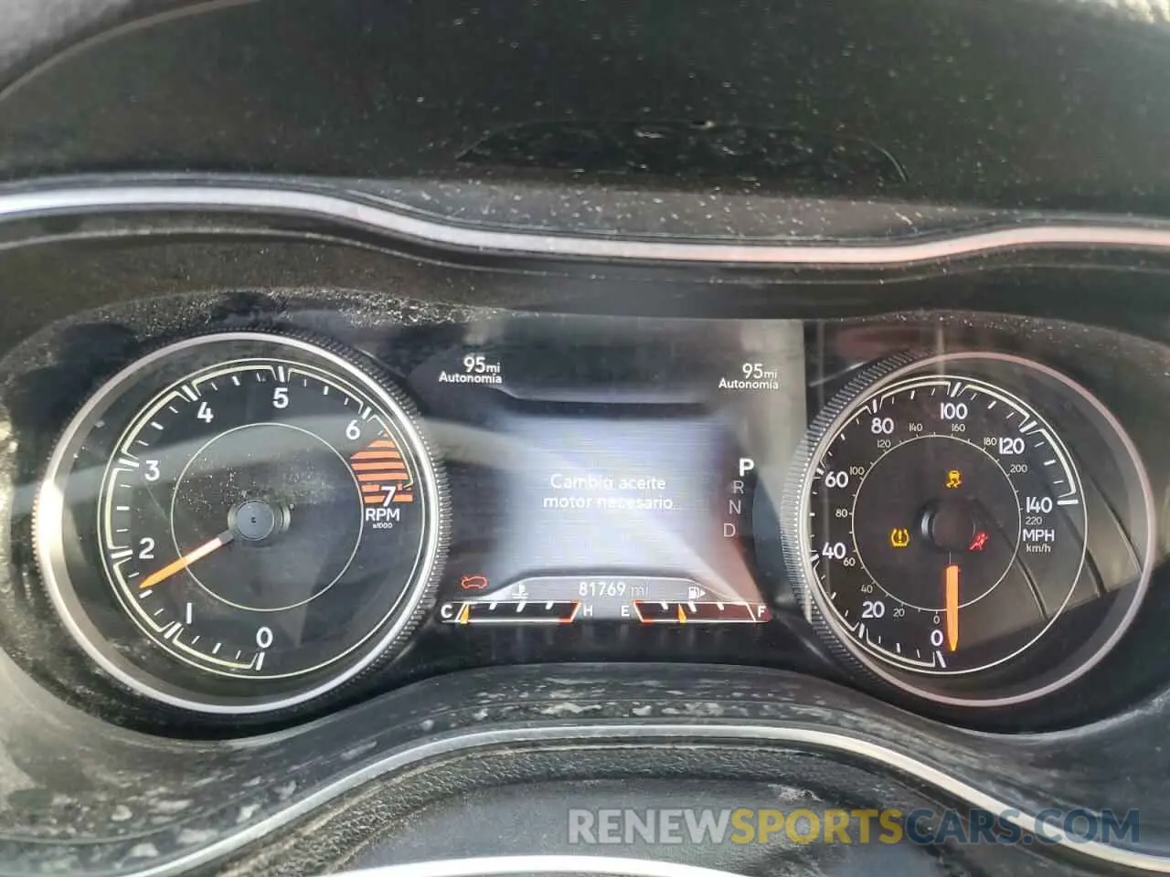9 Photograph of a damaged car 1C4PJLDB5KD164686 JEEP GRAND CHER 2019