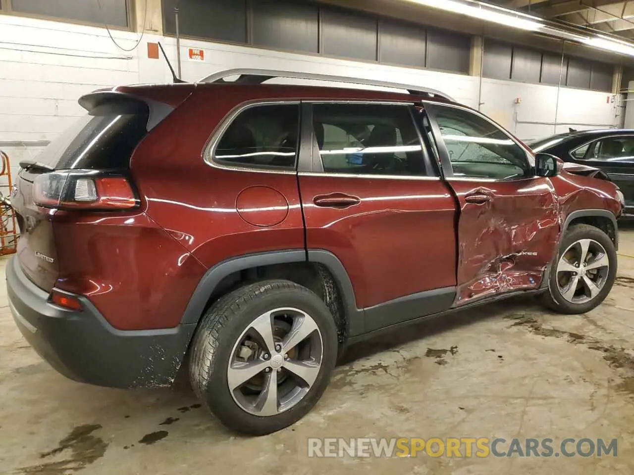 3 Photograph of a damaged car 1C4PJLDB5KD387178 JEEP GRAND CHER 2019