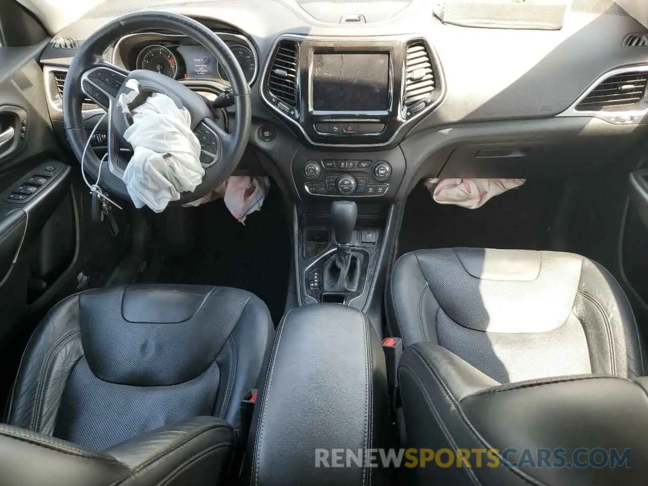 8 Photograph of a damaged car 1C4PJLDB5KD488351 JEEP GRAND CHER 2019
