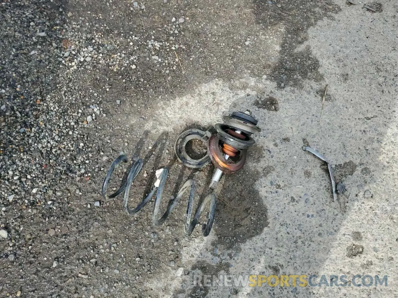 13 Photograph of a damaged car 1C4PJLDB6KD145077 JEEP GRAND CHER 2019