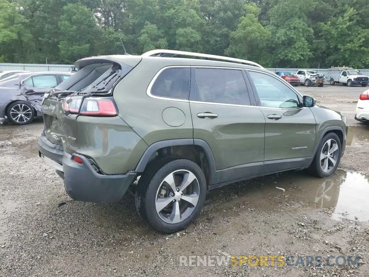 3 Photograph of a damaged car 1C4PJLDB6KD145077 JEEP GRAND CHER 2019